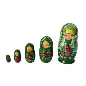 Vintage Russian Nesting Dolls 5 Piece